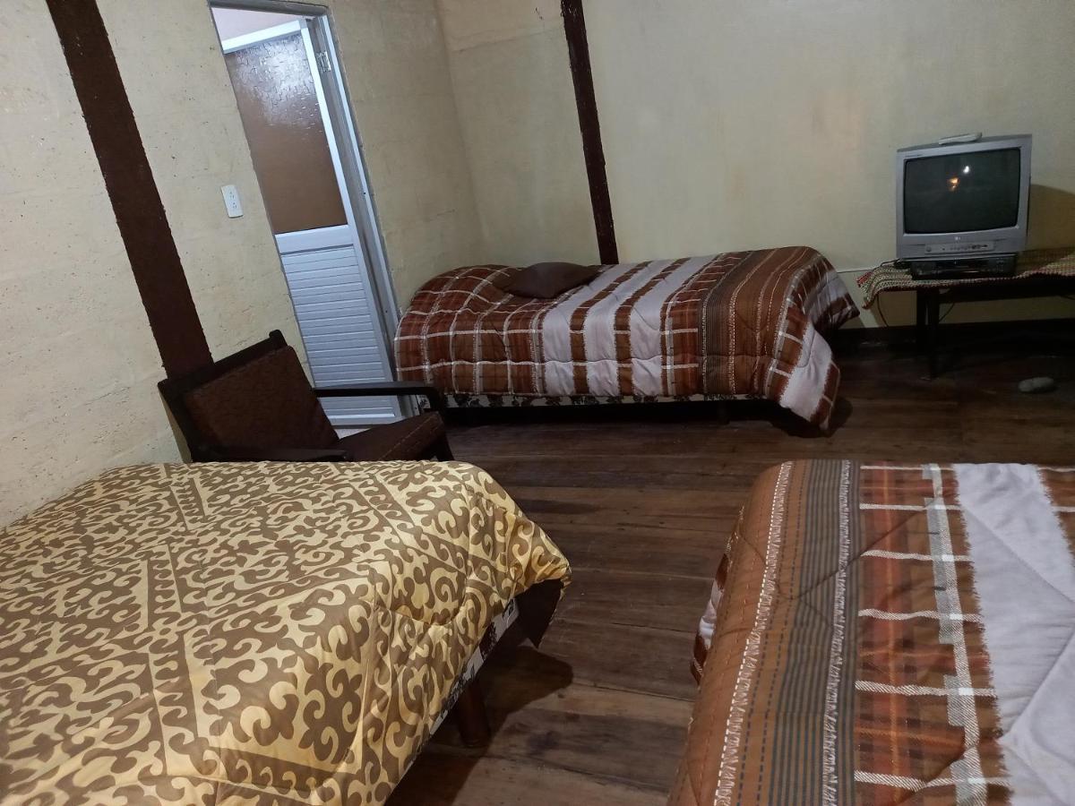 Montano Camping & Hostel Баньос Экстерьер фото