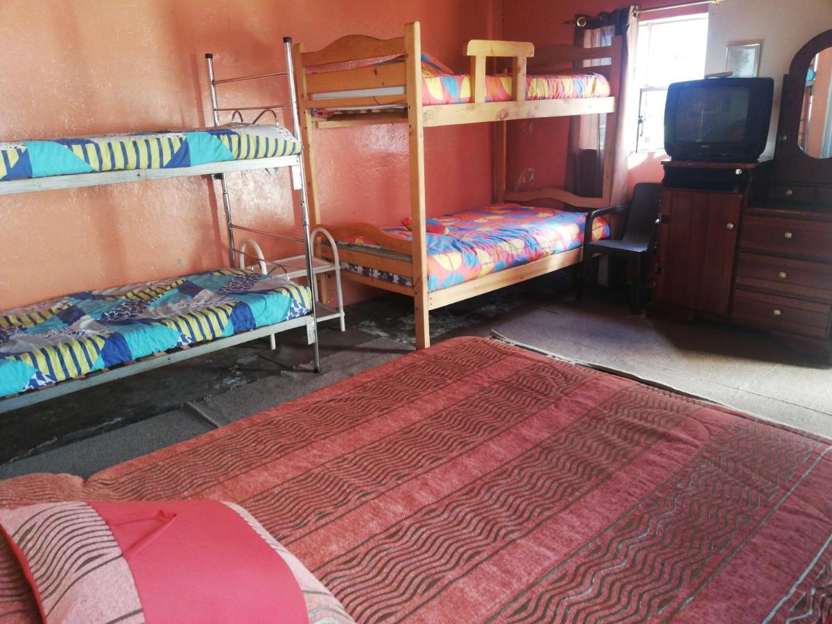 Montano Camping & Hostel Баньос Экстерьер фото